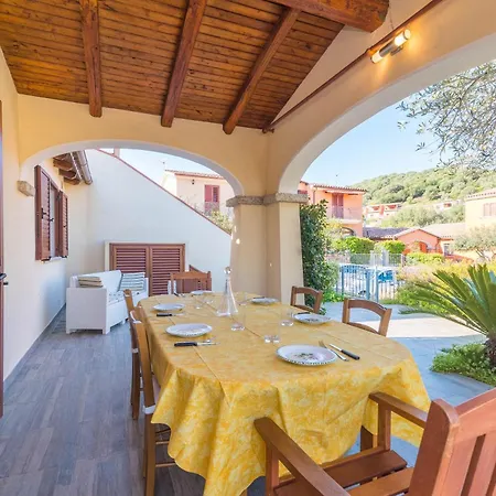 Ferienhaus Con Patio Esterno