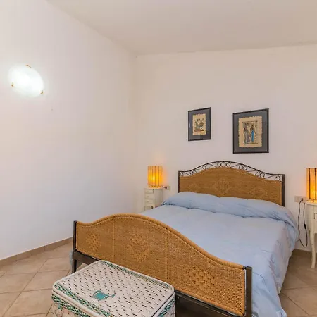 Casa vacanze Con Patio Esterno San Teodoro (Sardinia)